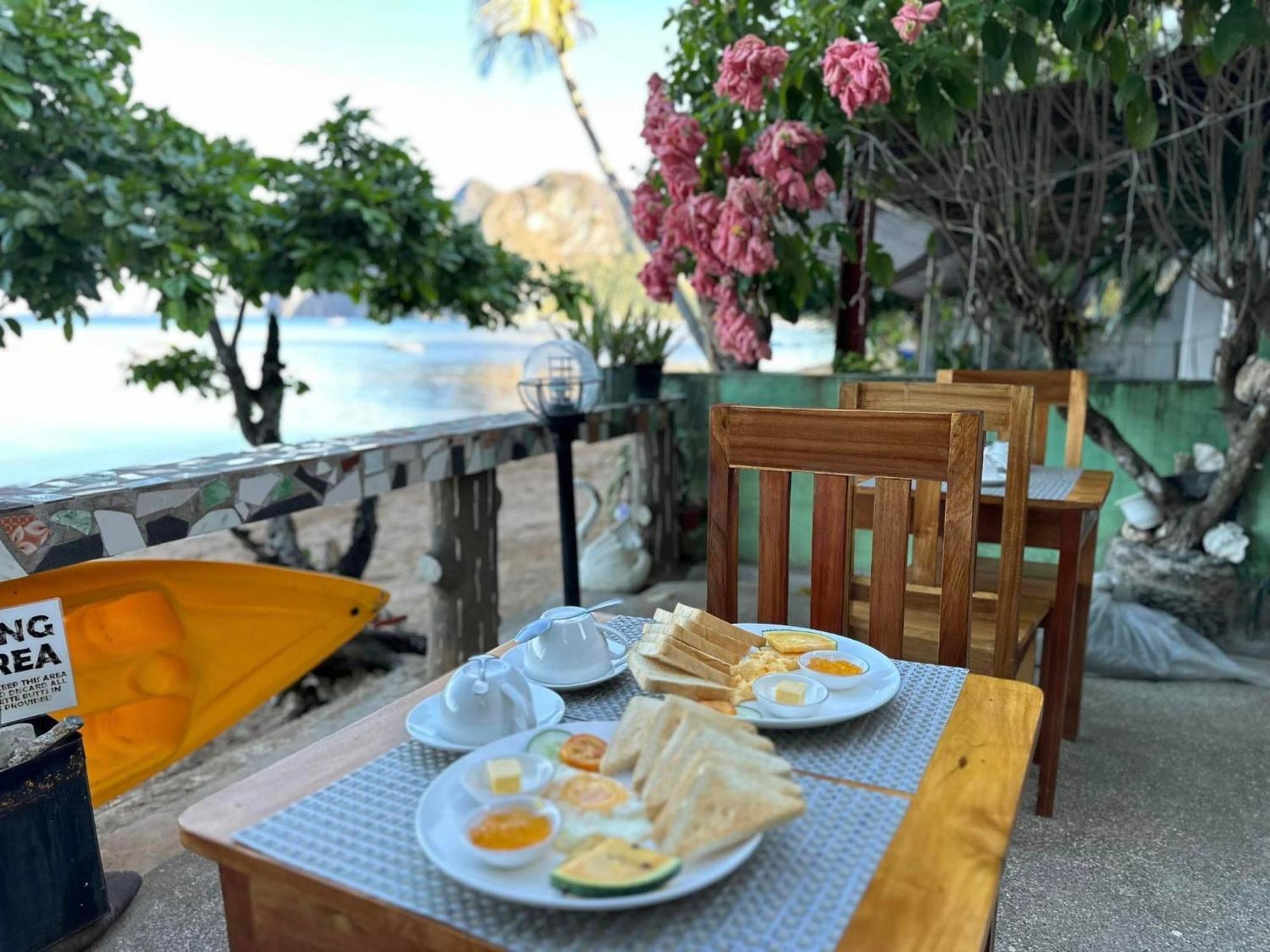 Desert Rose Beach Hotel El Nido Extérieur photo